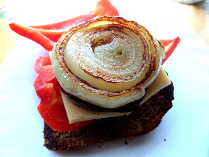 Овощные башенки с сыром