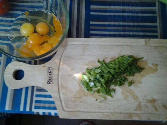 Омлет с тунцом