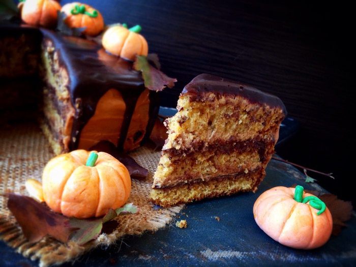 Тыквенно-карамельный торт