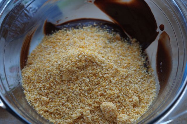 Хрустящий бананово-ореховый торт от Кристины Тоси