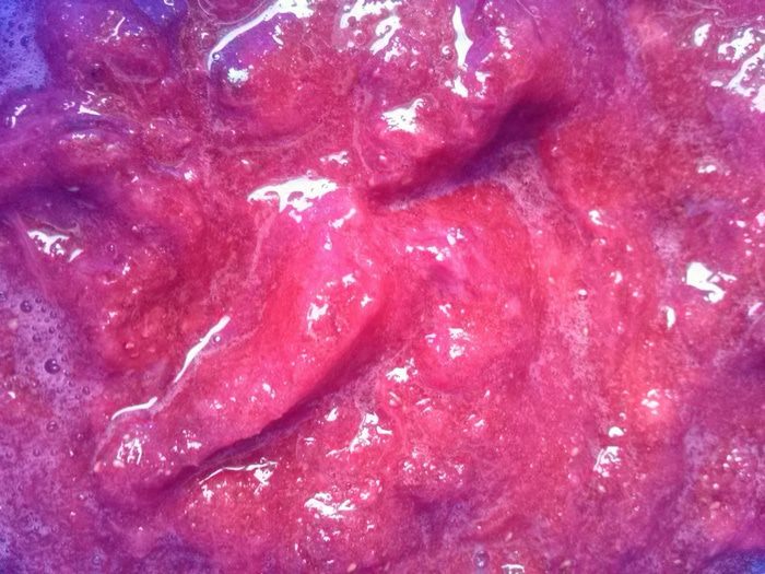 Творожный десерт «В красном»