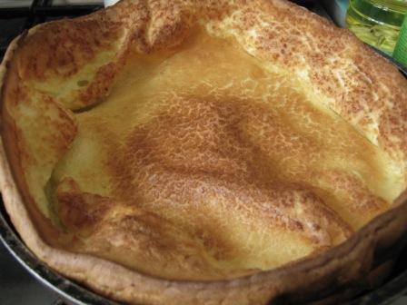 Dutch baby pancake 