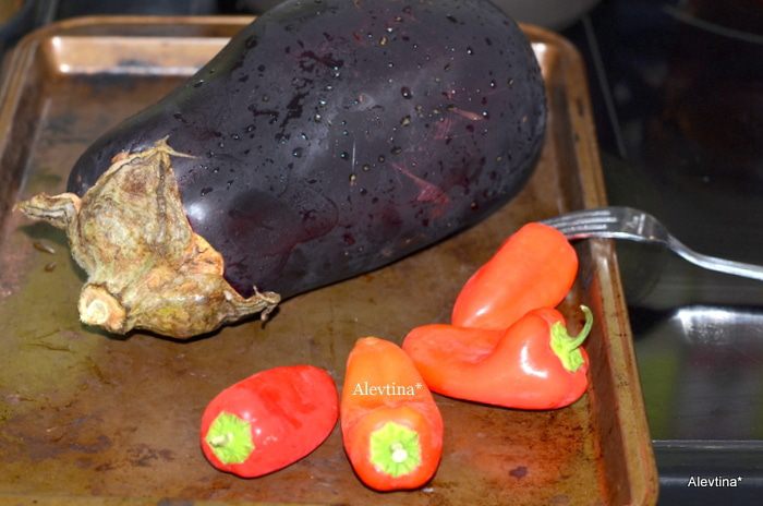 Пряная баклажанная икра