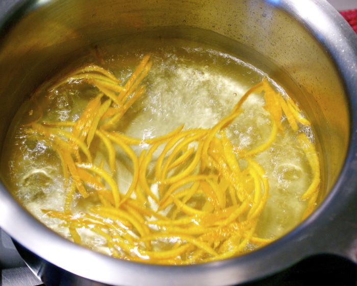 Филе с фенхелем под апельсиновым соусом 