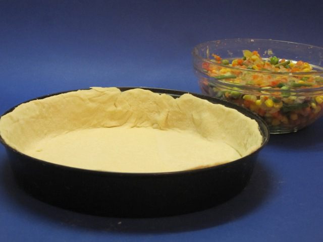 Открытый пирог с овощами