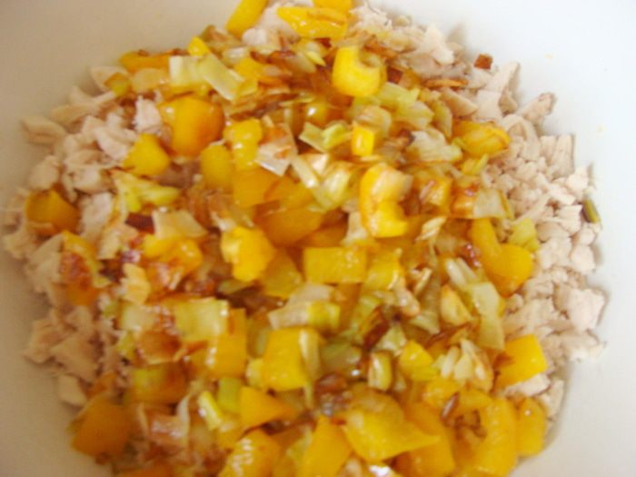 Трубочки из лаваша с начинкой