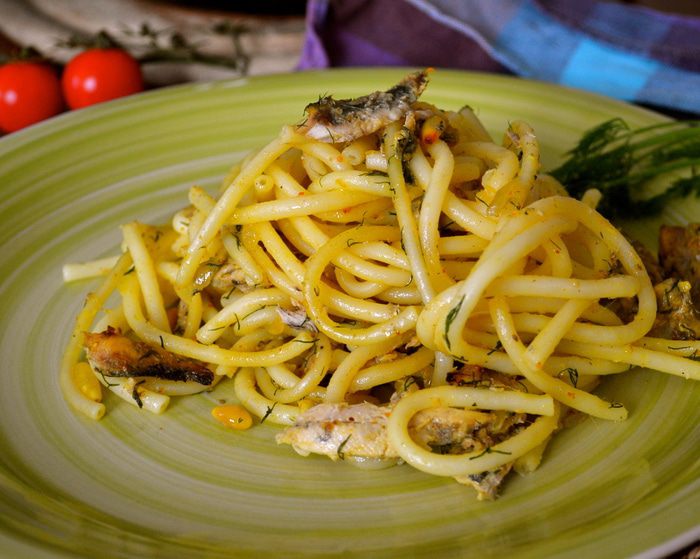 Паста с сардинами (pasta con le sarde)