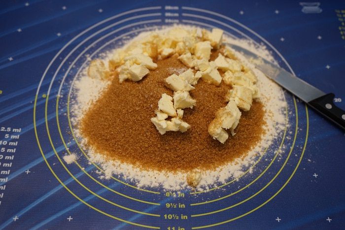 Тыквенный тарт с апельсином на ореховом тесте