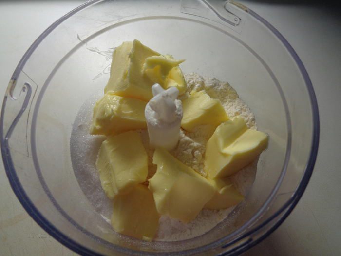 Дачная сливовая галета