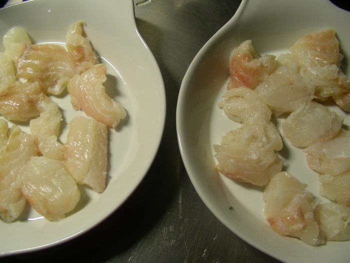 Рыба с цукини и помидорами черри