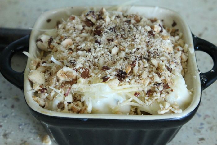 Запеканка из цветной капусты под фундучной корочкой