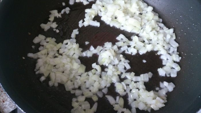 Грибной суп с рисом и яйцом