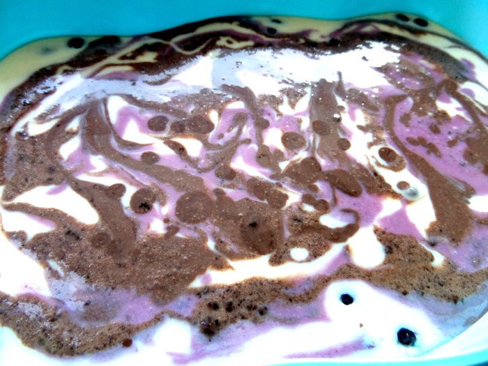 Разноцветное молочно-ягодное желе