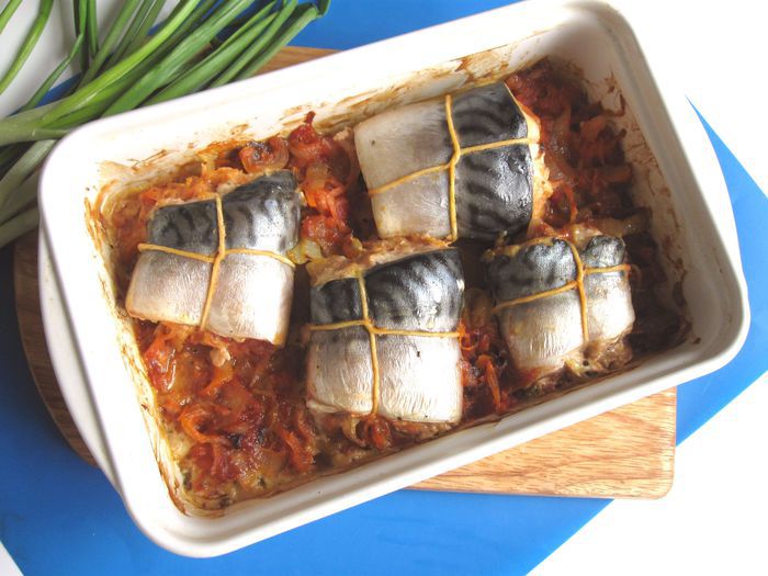 Скумбрия в овощах