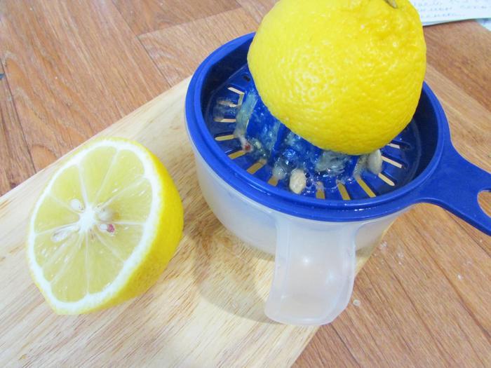 Скумбрия, фаршированная стручковой фасолью