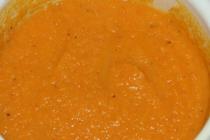 Суп-пюре из запеченной тыквы с перцами