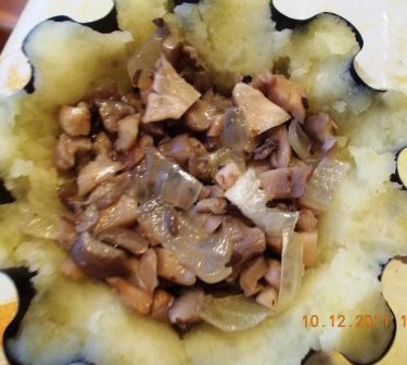 Картофельные  &amp;quot;кексы&amp;quot; с грибной начинкой