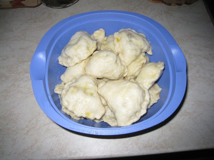 Вареники дрожжевые на пару