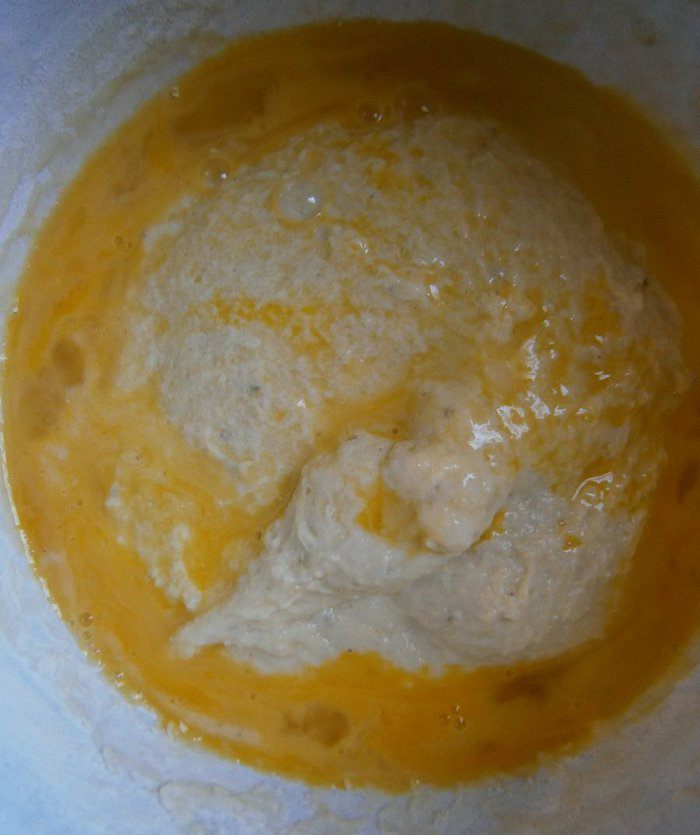 Булочки из волшебного теста с сыром