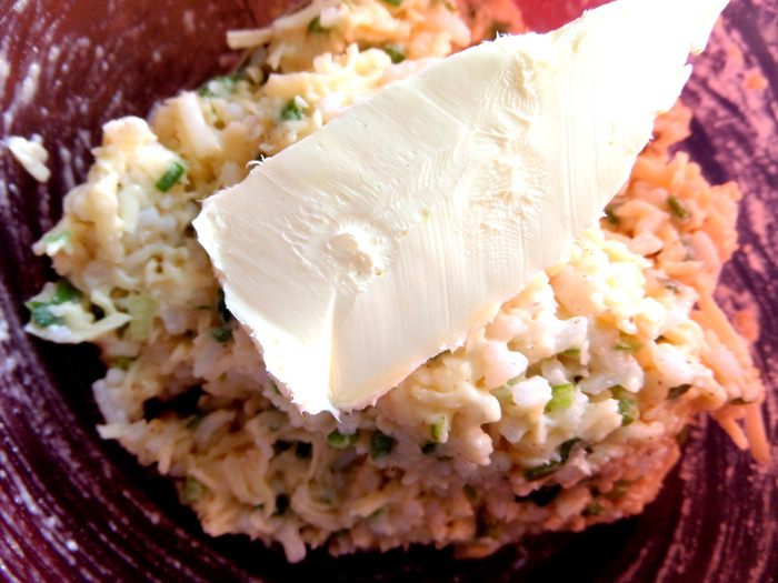 Куриный суп с рисово-сырными клецками