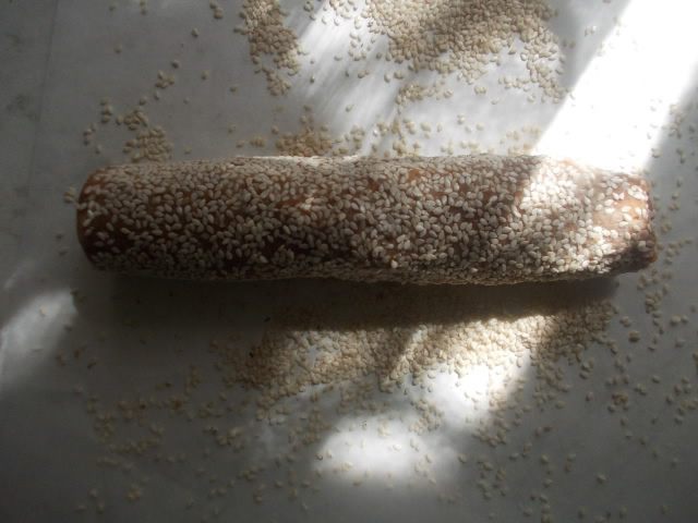 Карамельно-кофейное печенье в кунжуте