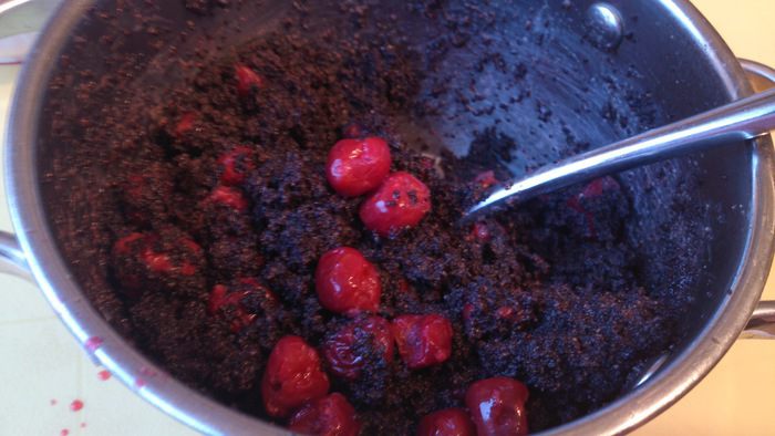 Каннеллони с маково-вишневой начинкой