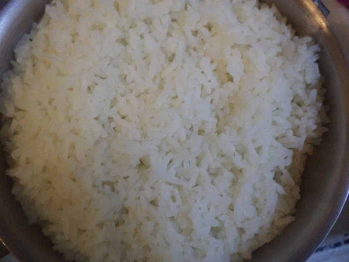 Перец, фаршированный  рисом, курицей и перчиком чили