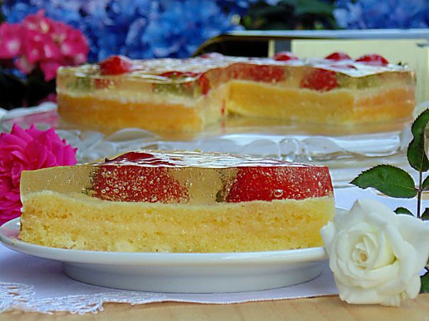 Торт с лимонным курдом &amp;quot;Клубника в шампанском&amp;quot;