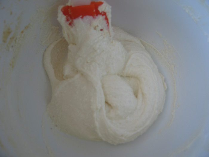 Кексы с творогом и хрустящей посыпкой