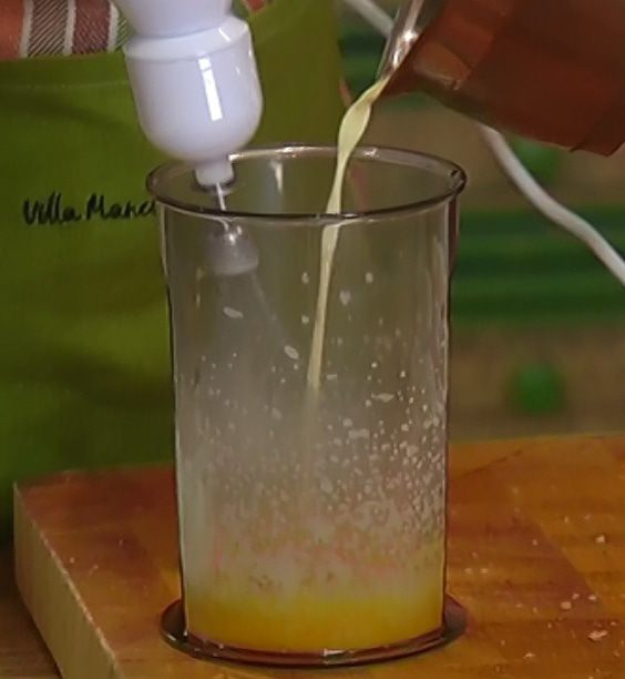 Пудинг на соевом молоке с орехами и корицей 