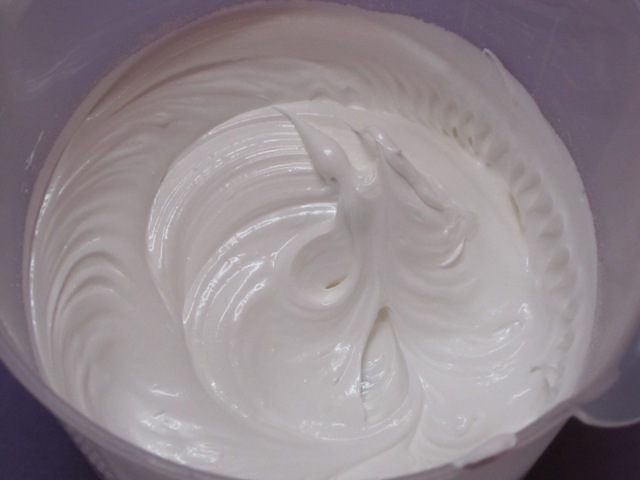 Торт-мороженое с безе