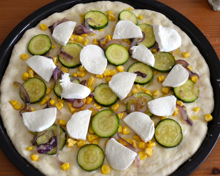  Пицца &amp;quot;Летняя&amp;quot; с цукини и кукурузой