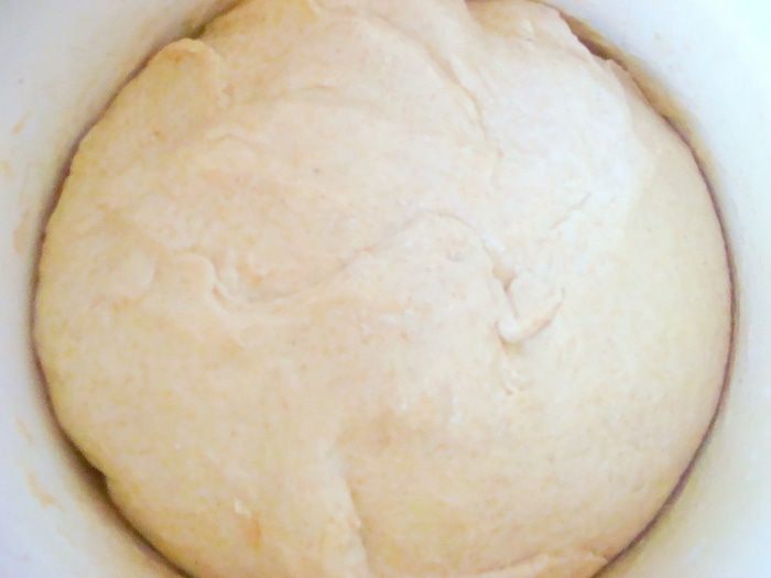 Пирог из цельнозерновой муки с капустой и домашним сыром