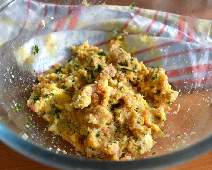 Мясной рулет по-неаполитански