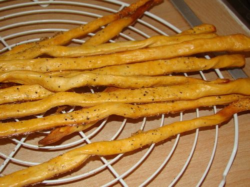 Праздничные хлебные палочки