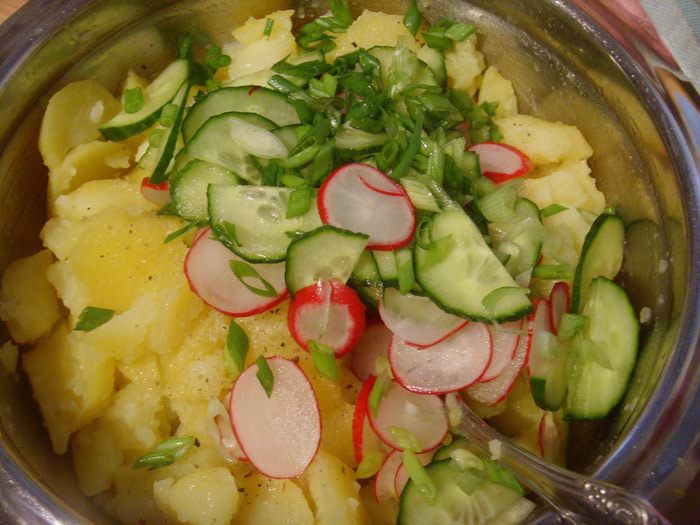 Венский шницель с картофельным салатом