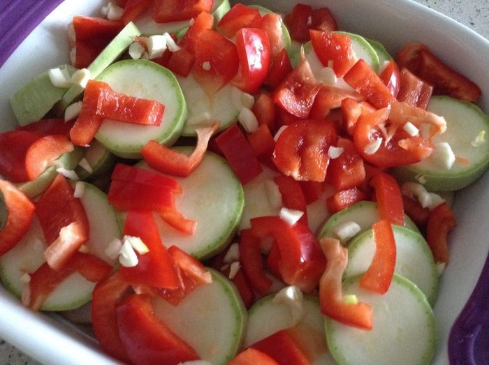 Овощи, запеченные в духовке