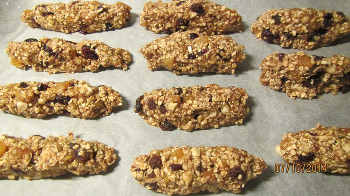 Батончики-мюсли из сухофруктов и орехов