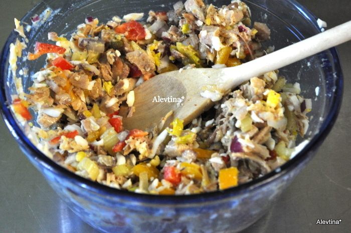  Салат с цыпленком и овощами