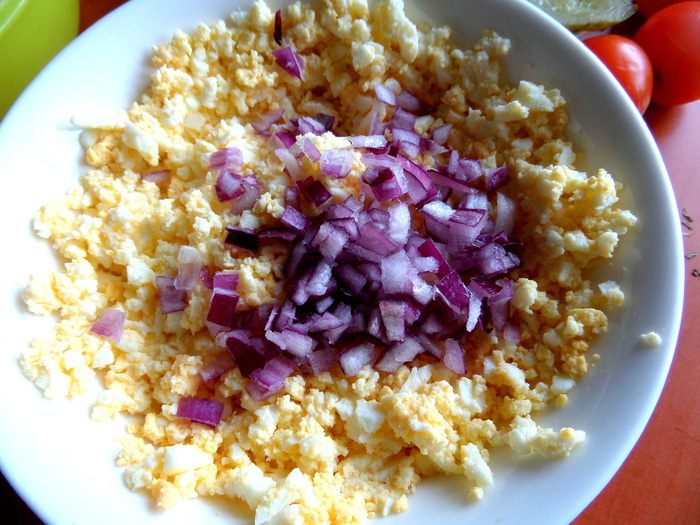 Бутерброды открытые с сырно-яичной начинкой