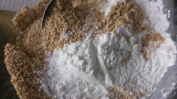 Миндально-шоколадный торт с вишней &amp;quot;С любовью&amp;quot;