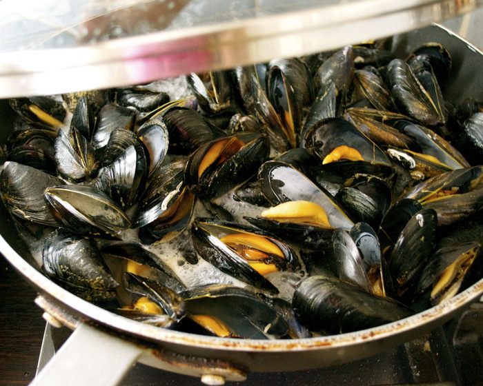 Мидии по-адмиральски (Moules au roquefort)