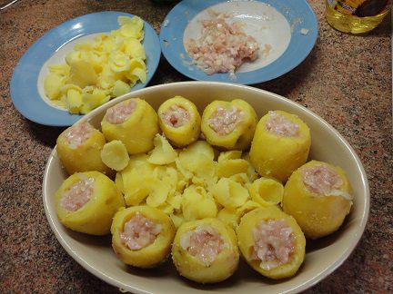  Фаршированный мясом картофель