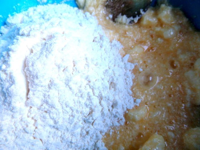 Банановый пирог на песочной основе