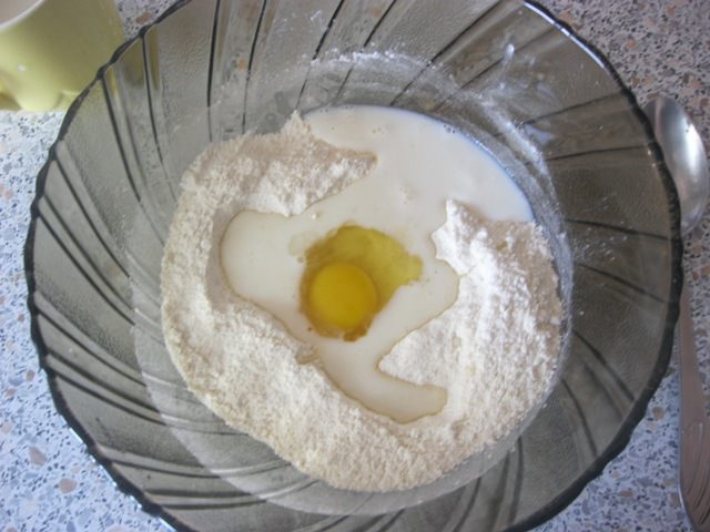 Оладьи на молоке с корицей