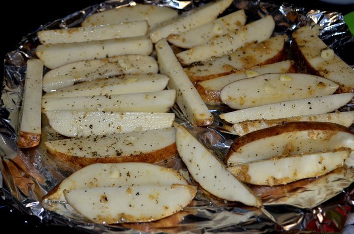 Пряный картофель дольками