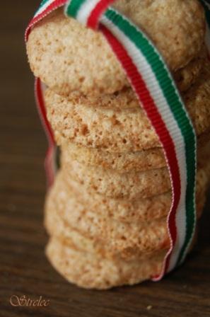 Итальянское ореховое печенье