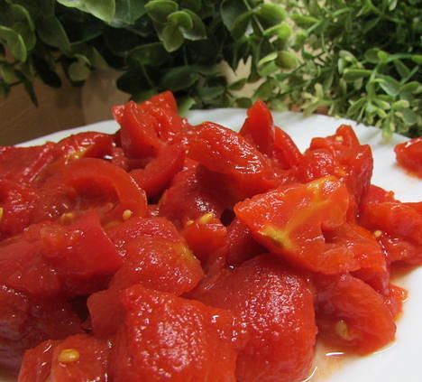 Филе барабульки с томатами 