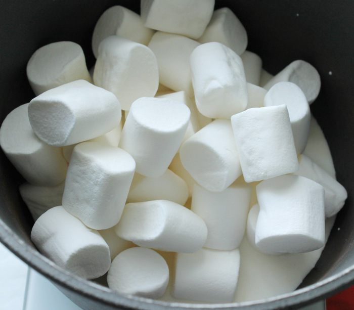 Брауни с муссом из маршмеллоу