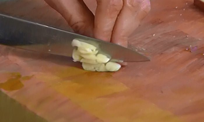 Фаршированные макароны под соусом бешамель 